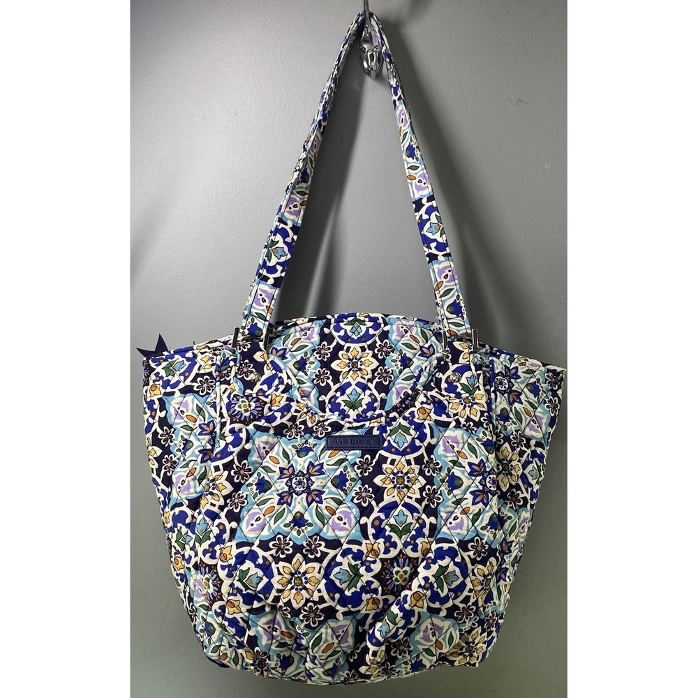 Vera Bradley Glenna Satchel LISBON MEDALLION COOL Tote Bag Purse 12.5x15x5" EUC